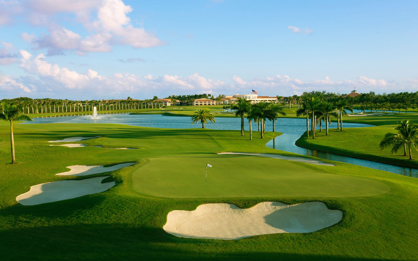 The Red Tiger - Trump National Doral